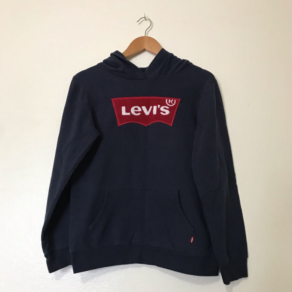 levi’s logo hoodie